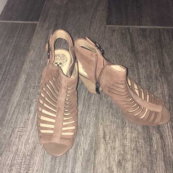 Vince camuto shoes - Picture 2 of 3